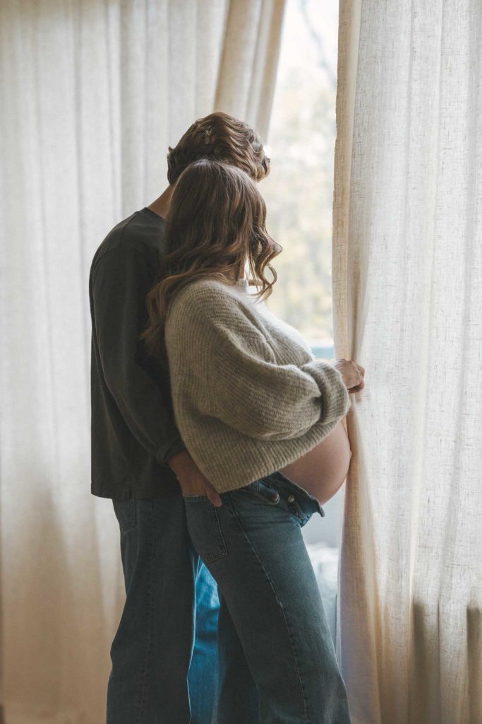 Photographe Lille, séance photo future maman, couple, bébé