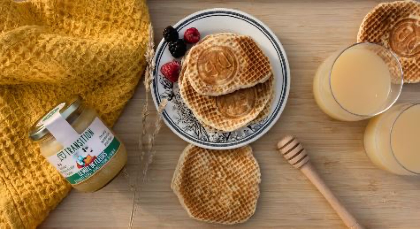 Packshot produit — gaufres et miel